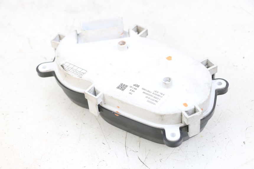 photo de CUENTA KILÓMETROS PIAGGIO NEW TYPHOON 50 (2018 - 2021) - Detalle de la pieza