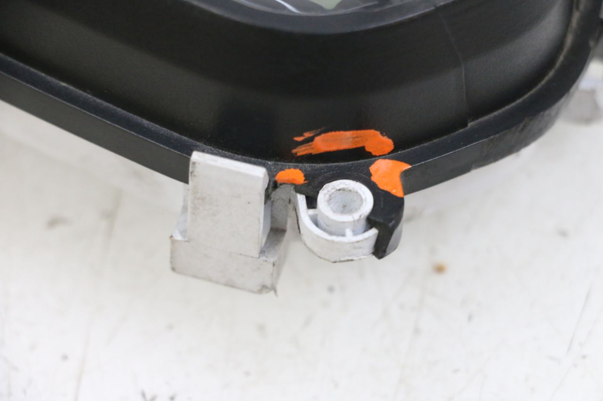 photo de CUENTA KILÓMETROS PIAGGIO NEW TYPHOON 50 (2018 - 2021) - Primer plano de alta resolución