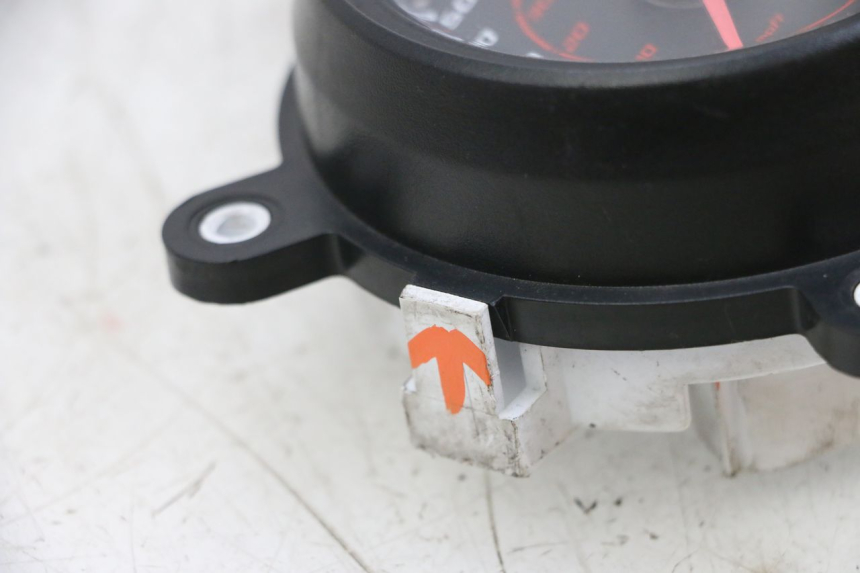 photo de CUENTA KILÓMETROS PIAGGIO NEW TYPHOON 50 (2018 - 2021) - Recambio usado revisado