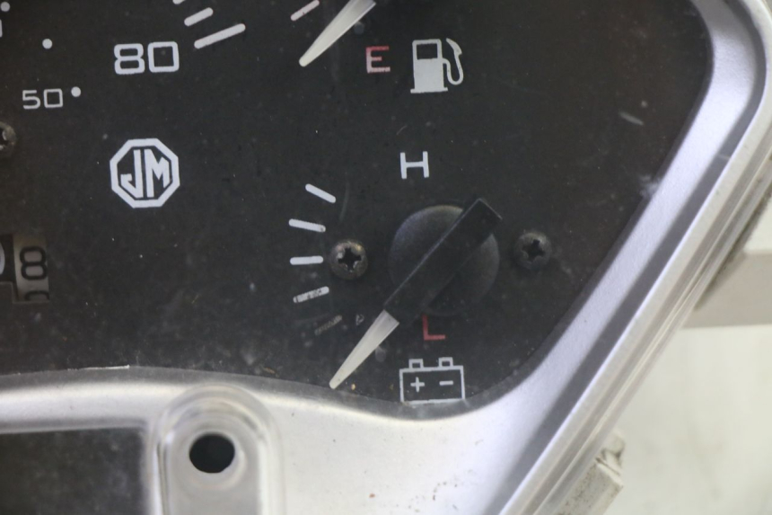 photo de VELOCIMETRO JM MOTORS OLDIES GT 4T 50 (2018 - 2025) - Primer plano técnico