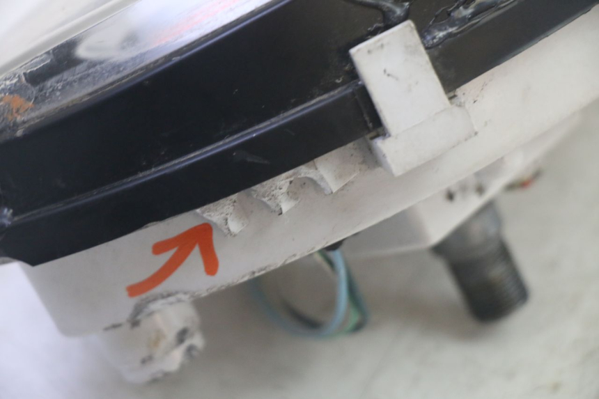 photo de VELOCIMETRO SYM ORBIT III 3 4T 50 (2021 - 2025) - Detalles de los puntos de fijación