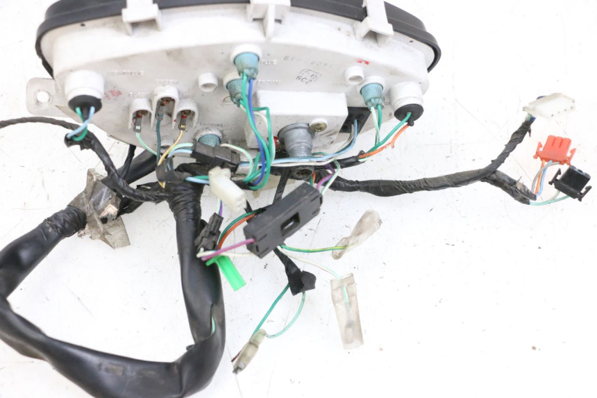 photo de CUENTA KILÓMETROS SYM ORBIT III 3 4T 50 (2018 - 2021) - Inspección visual detallada