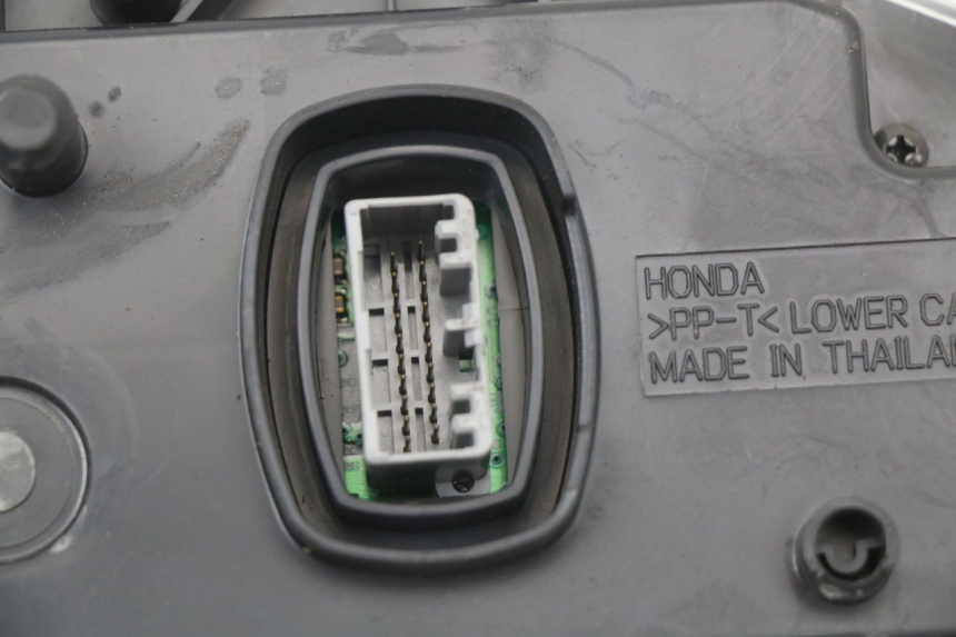 photo de VELOCIMETRO HONDA PCX (JF28) 125 (2009 - 2011)