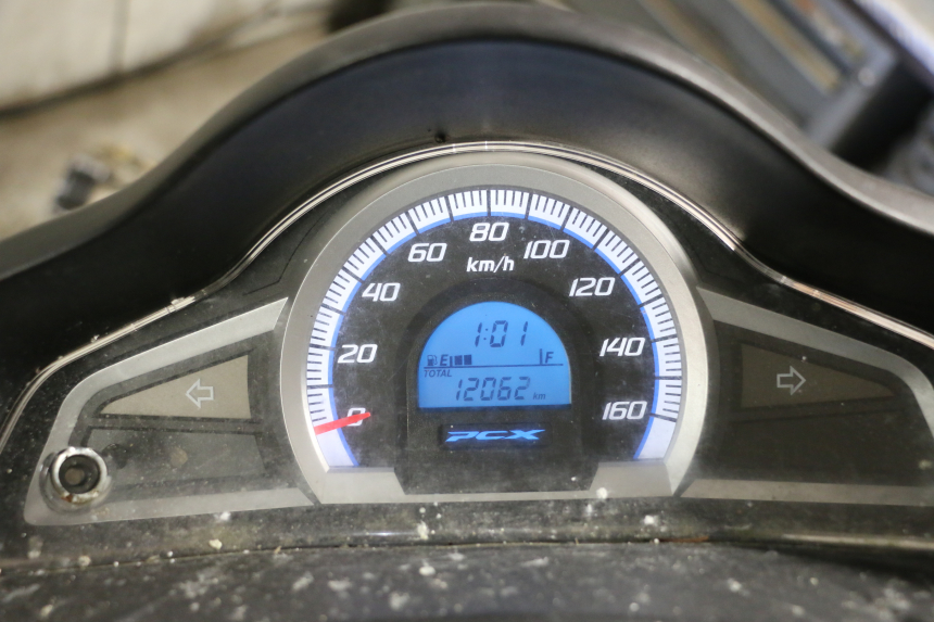 photo de VELOCIMETRO HONDA PCX (JF57/JF64) 125 (2014 - 2018)