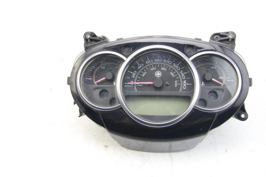 photo de CUENTA KILÓMETROS PIAGGIO BEVERLY 125 (2010 - 2015)