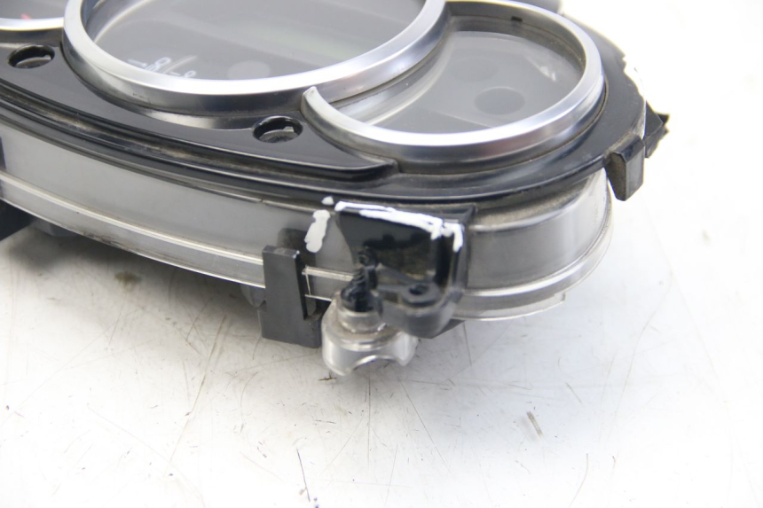 photo de CUENTA KILÓMETROS PIAGGIO BEVERLY 125 (2010 - 2015)