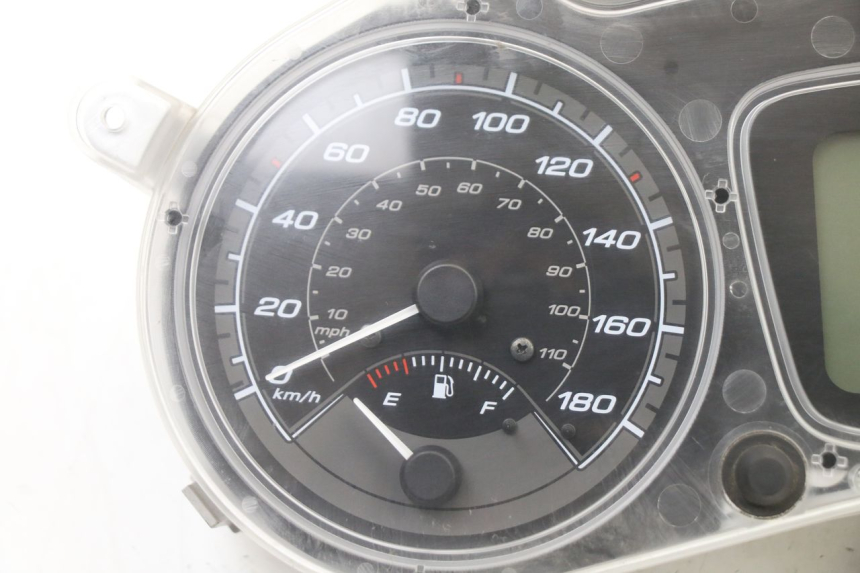 photo de VELOCIMETRO PIAGGIO MP3 500 (2014 - 2016)