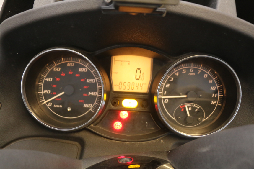 photo de CUENTA KILÓMETROS PIAGGIO MP3 LT 300 (2010 - 2016)