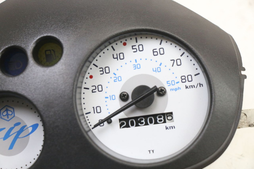 photo de CUENTA KILÓMETROS PIAGGIO ZIP 2T 50 (2009 - 2019)