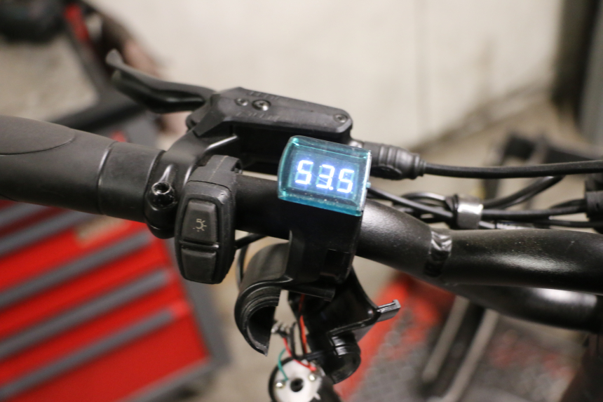 photo de VELOCIMETRO HERO S10 1
