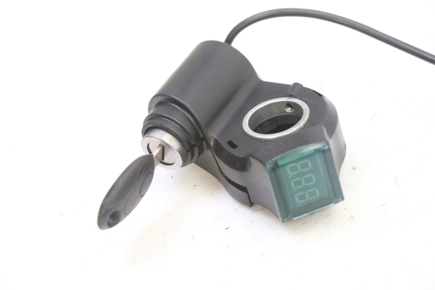 photo de VELOCIMETRO HERO S10 1