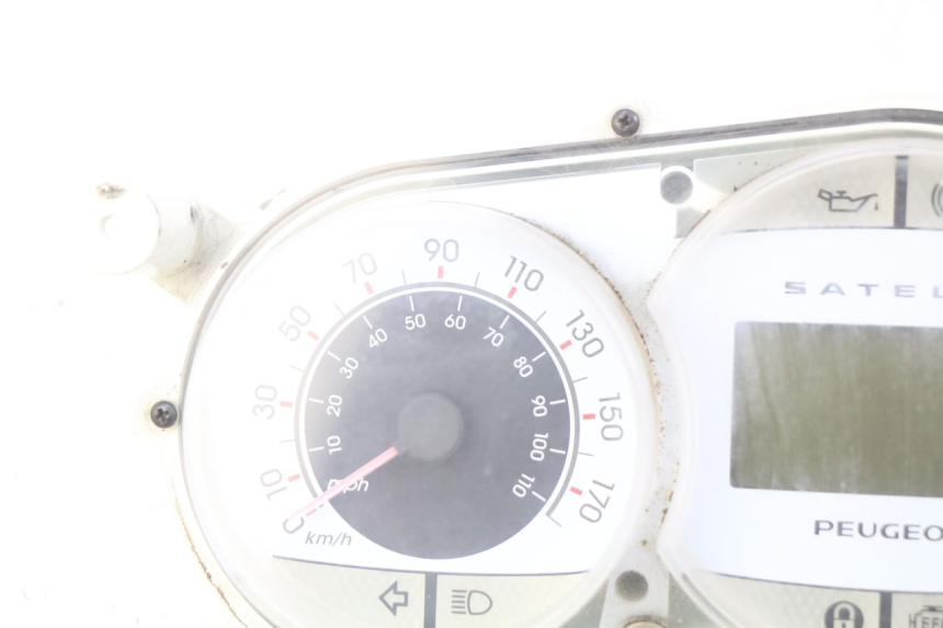 photo de CUENTA KILÓMETROS PEUGEOT SATELIS COMPRESSOR K15 125 (2006 - 2009)