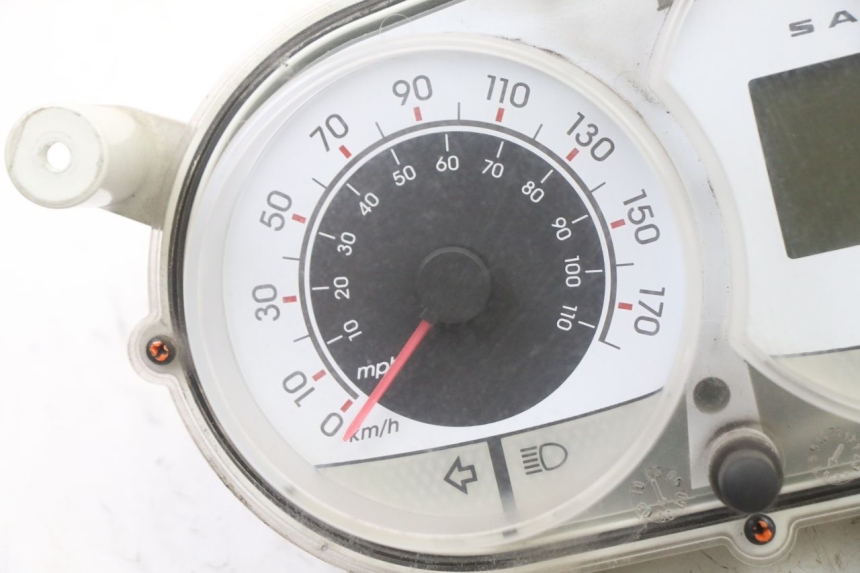 photo de CUENTA KILÓMETROS PEUGEOT SATELIS COMPRESSOR K15 125 (2006 - 2009)