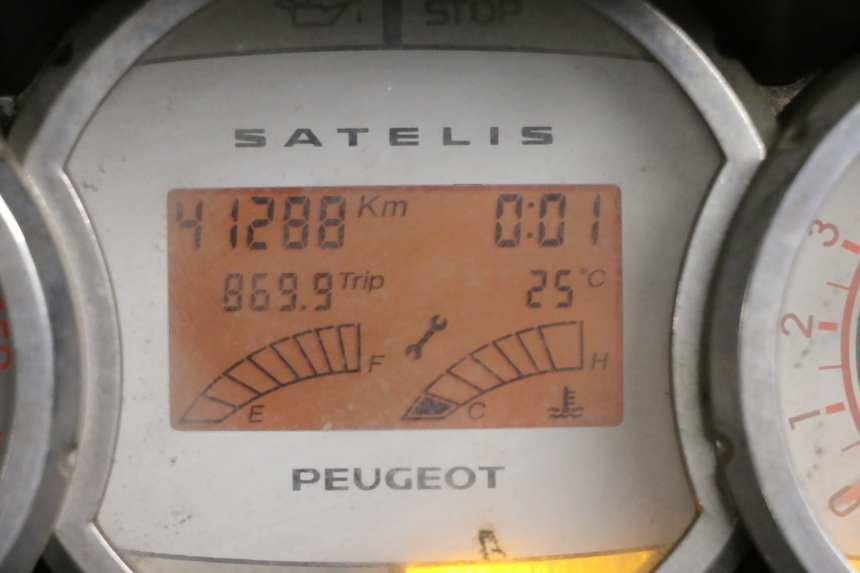 photo de CUENTA KILÓMETROS PEUGEOT SATELIS COMPRESSOR K15 125 (2006 - 2009)