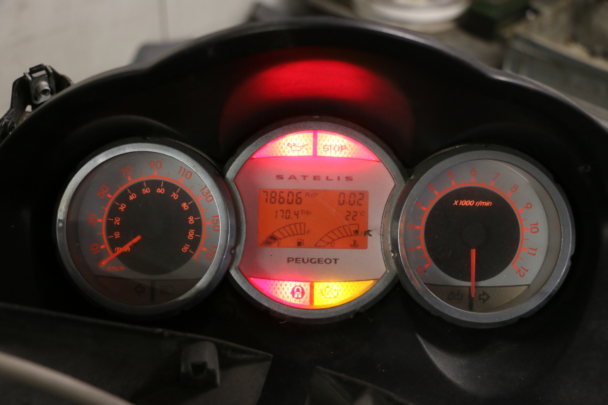 photo de VELOCIMETRO PEUGEOT SATELIS 250 (2006 - 2012)