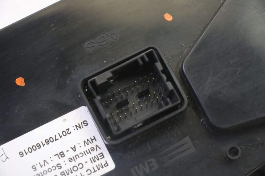 photo de VELOCIMETRO PEUGEOT SATELIS 125 (2013 - 2018)