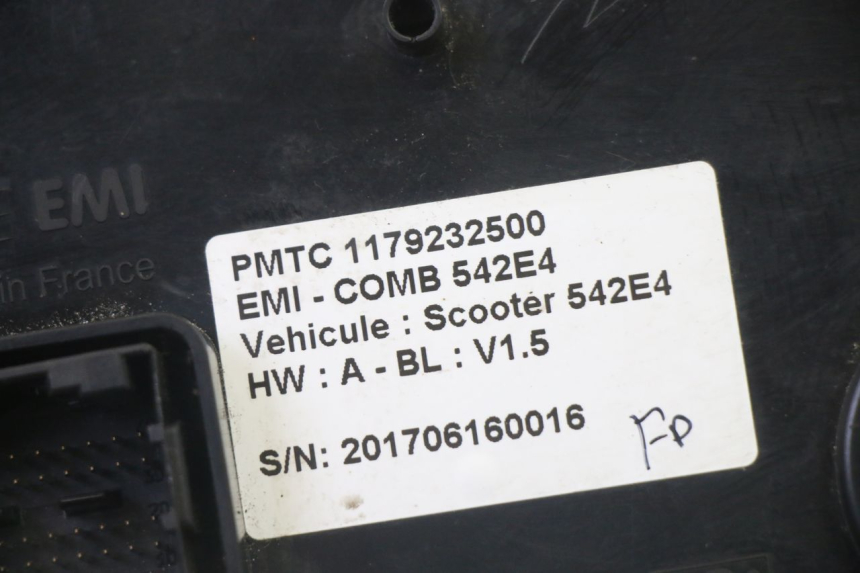 photo de VELOCIMETRO PEUGEOT SATELIS 125 (2013 - 2018)