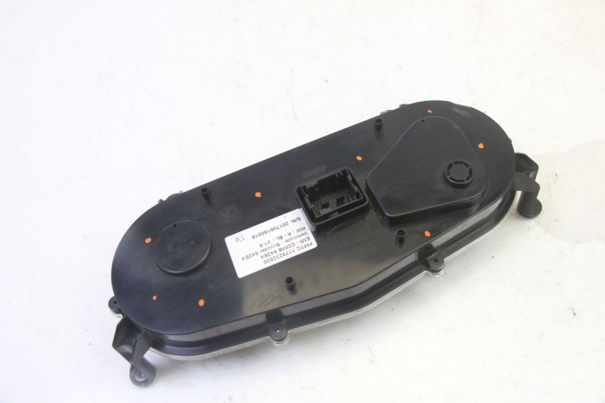 photo de VELOCIMETRO PEUGEOT SATELIS 125 (2013 - 2018)