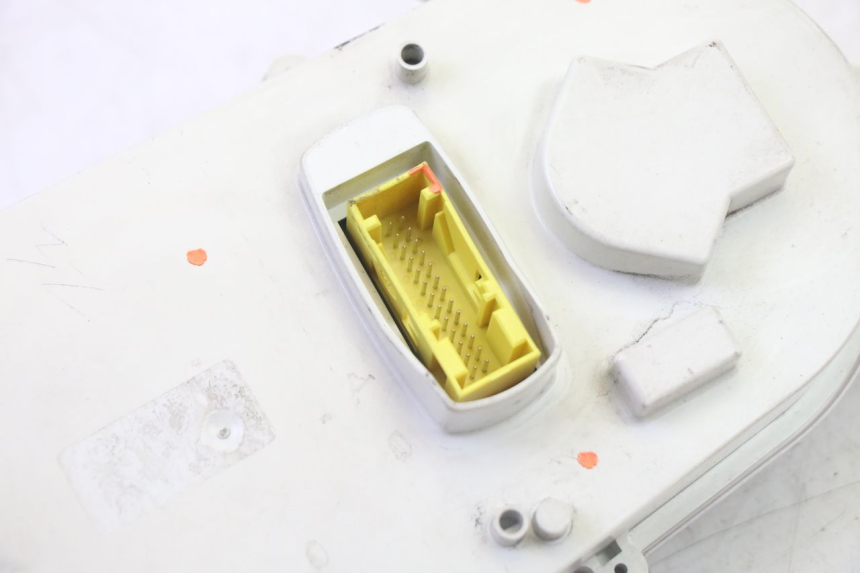 photo de CUENTA KILÓMETROS PEUGEOT SATELIS 125 (2006 - 2009)