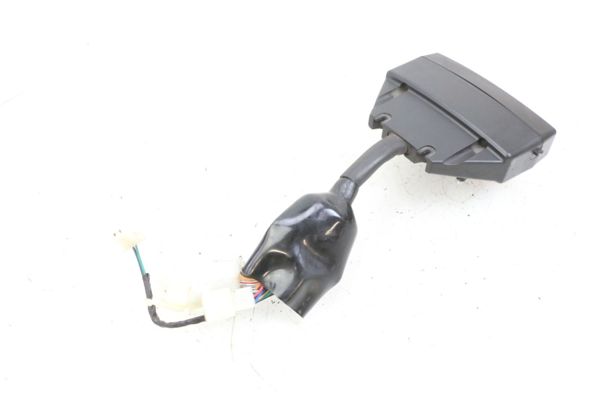 photo de VELOCIMETRO PEUGEOT SPEEDFIGHT 4 4T EFI 50 (2021 - 2025) - Zoom sobre los componentes