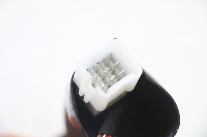 photo de VELOCIMETRO PEUGEOT STREETZONE I NAKED 2T 50 (2018 - 2020) - Marcados y referencias originales