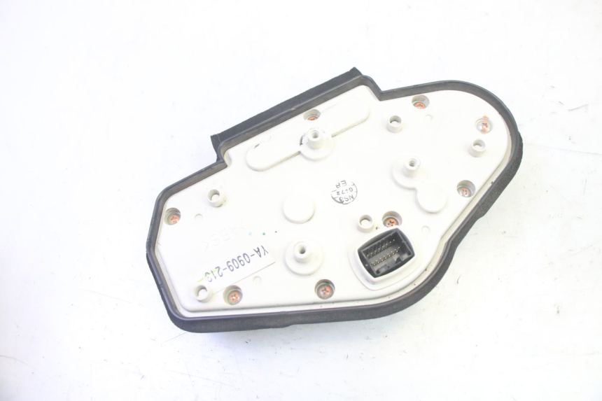 photo de VELOCIMETRO YAMAHA TDM ABS 900 (2002 - 2014) - Otra vista del artículo