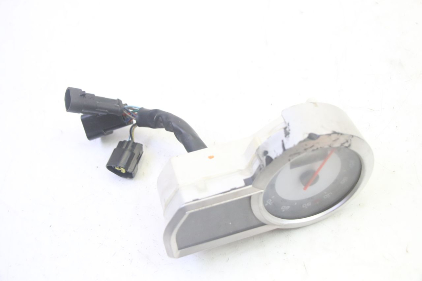 photo de VELOCIMETRO KSR TR SM 50 (2015 - 2018) - Estado de la superficie y material