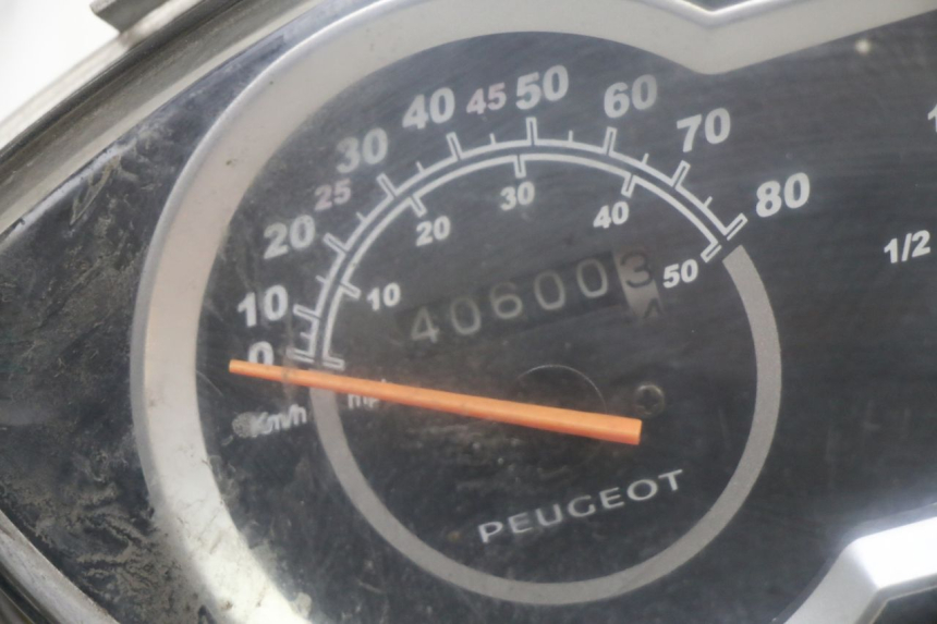 photo de VELOCIMETRO PEUGEOT TWEET 4T 50 (2014 - 2019)