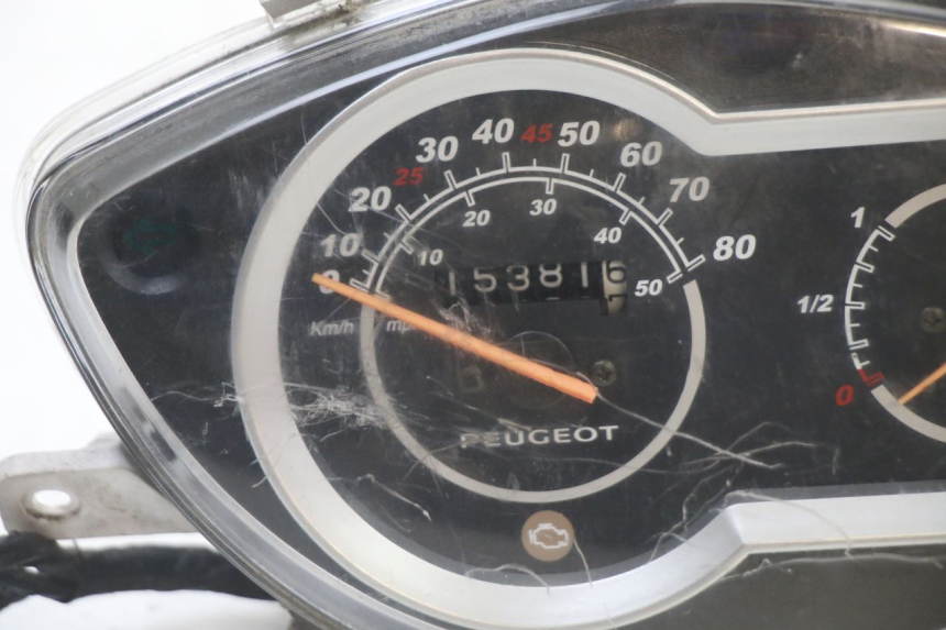 photo de VELOCIMETRO PEUGEOT TWEET PRO CARGO 50 (2018 - 2020) - Zoom estado de uso