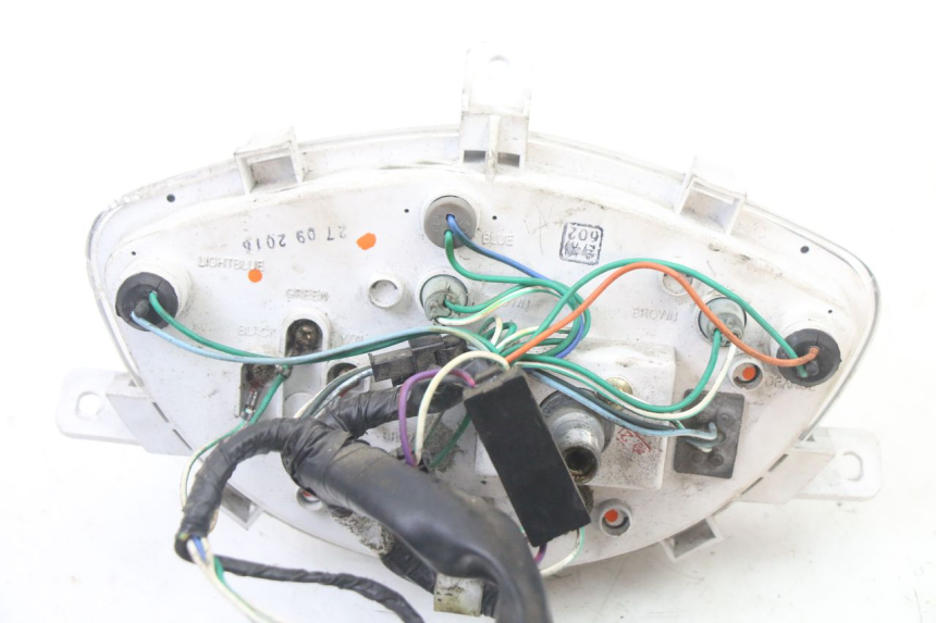 photo de VELOCIMETRO PEUGEOT TWEET PRO CARGO 50 (2018 - 2020) - Estado de la superficie y material