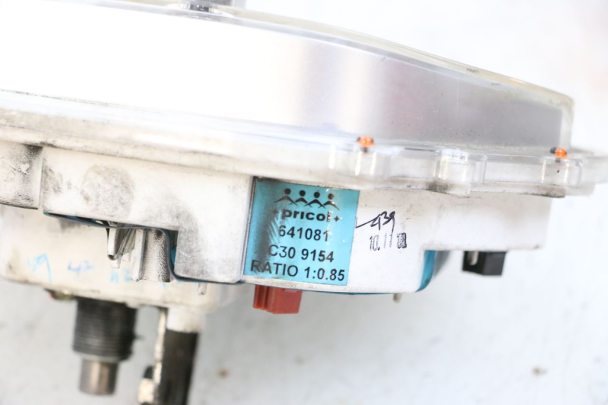 photo de VELOCIMETRO PIAGGIO VESPA GTS SUPER IE 125 (2009 - 2016) - Vista general del producto