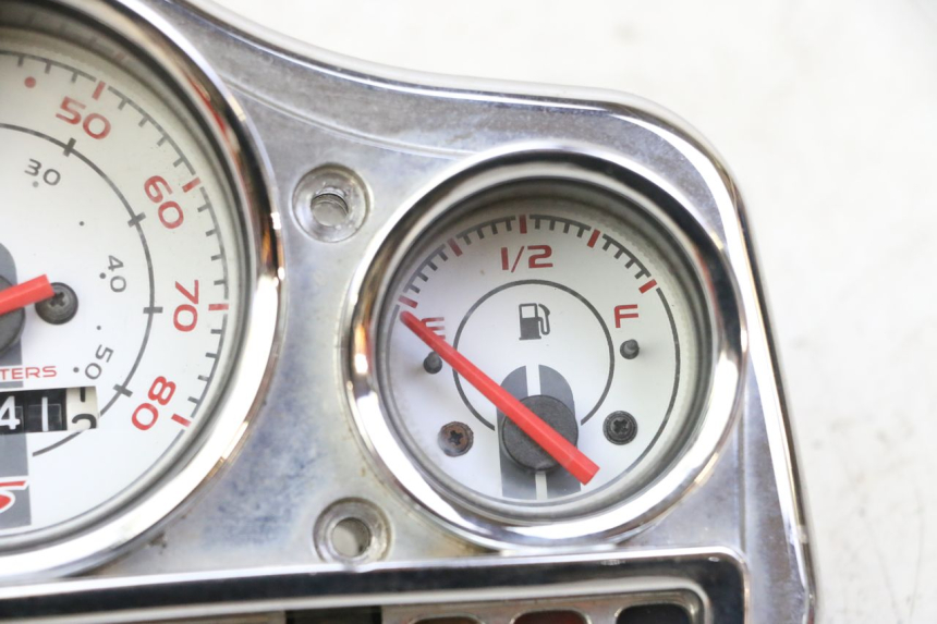 photo de CUENTA KILÓMETROS PIAGGIO VESPA S 2T 50 (2007 - 2014)