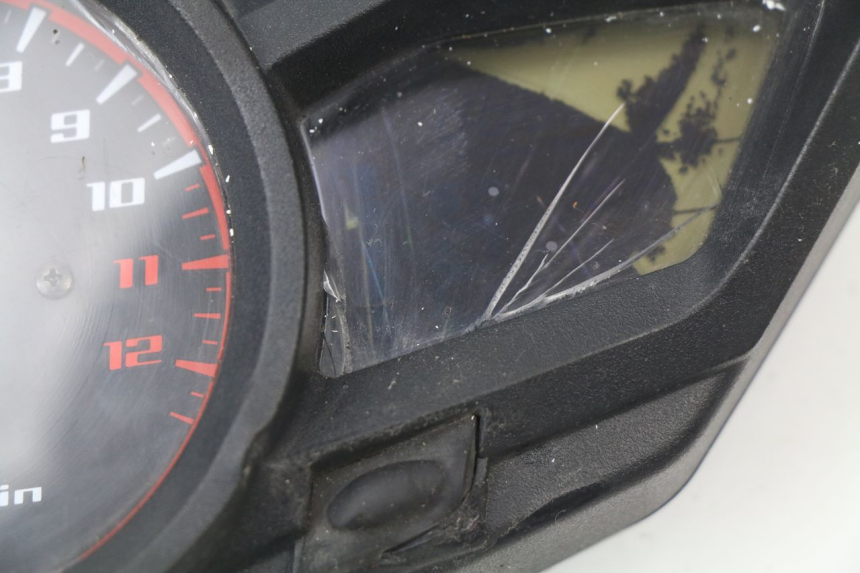 photo de VELOCIMETRO HONDA VFR F 1200 (2010 - 2015) - Otra perspectiva