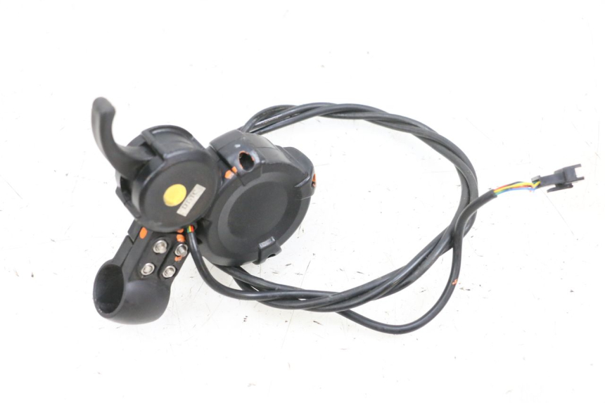 photo de CUENTA KILóMETROS DUALTRON VICTOR LIMITED 1