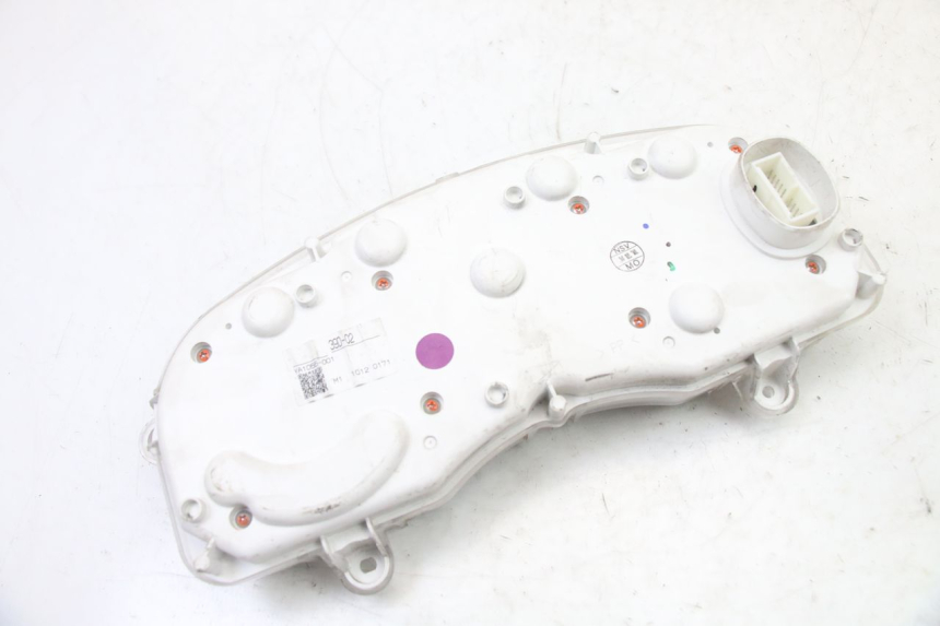 photo de CUENTA KILÓMETROS YAMAHA X-MAX XMAX 125 (2010 - 2014)