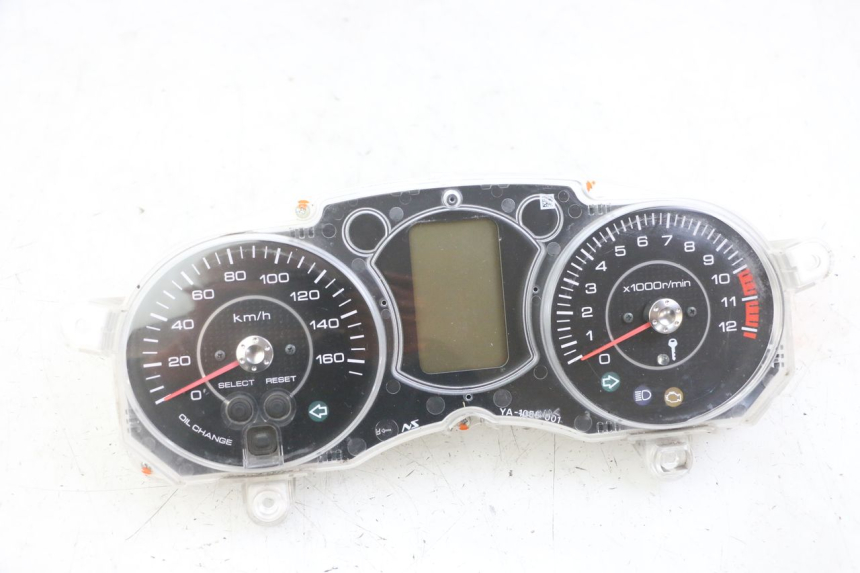photo de CUENTA KILÓMETROS YAMAHA X-MAX XMAX 125 (2010 - 2014)