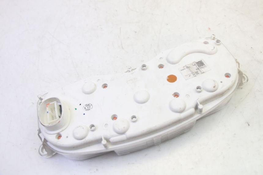 photo de CUENTA KILÓMETROS YAMAHA X-MAX XMAX 125 (2010 - 2014)