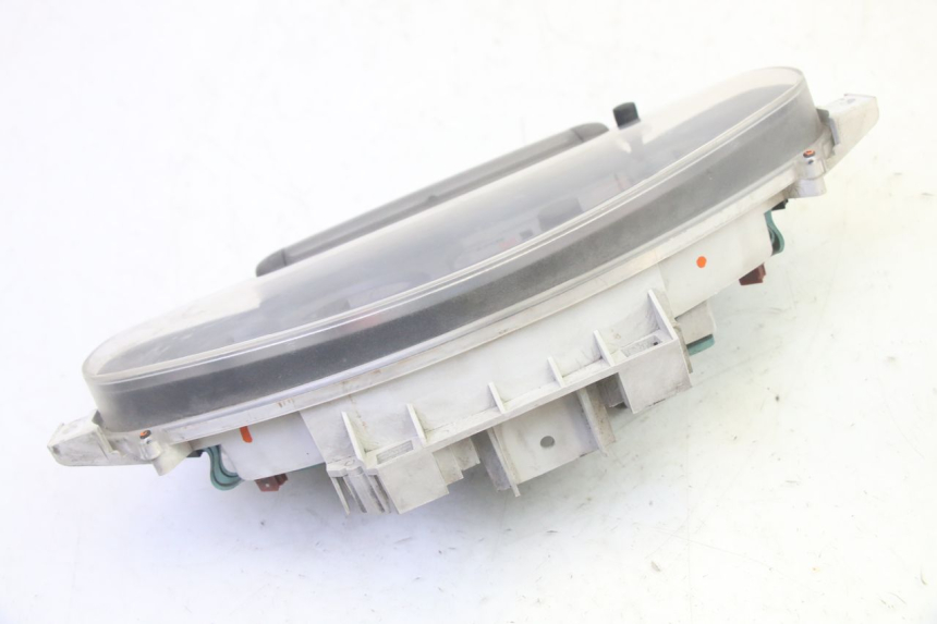 photo de CUENTA KILÓMETROS PIAGGIO X8 125 (2004 - 2007) - Vista general del producto