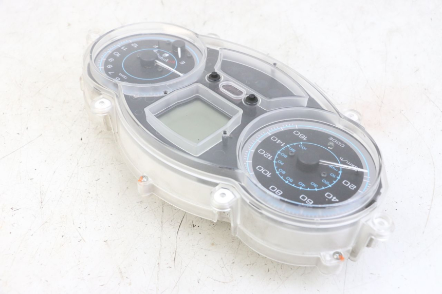 photo de CUENTA KILÓMETROS PIAGGIO XEVO - X EVO 125 (2007 - 2016) - Detalle de la pieza