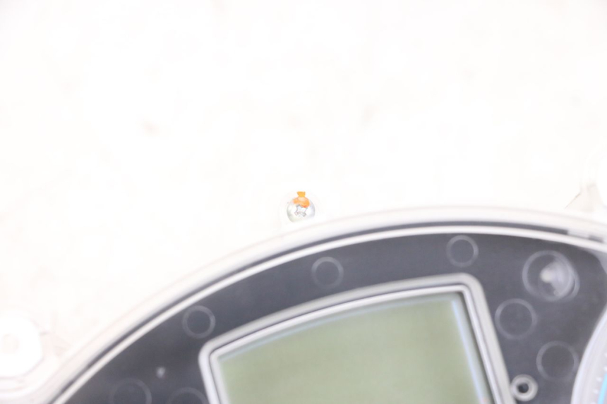 photo de CUENTA KILÓMETROS PIAGGIO XEVO - X EVO 125 (2007 - 2016) - Características distintivas