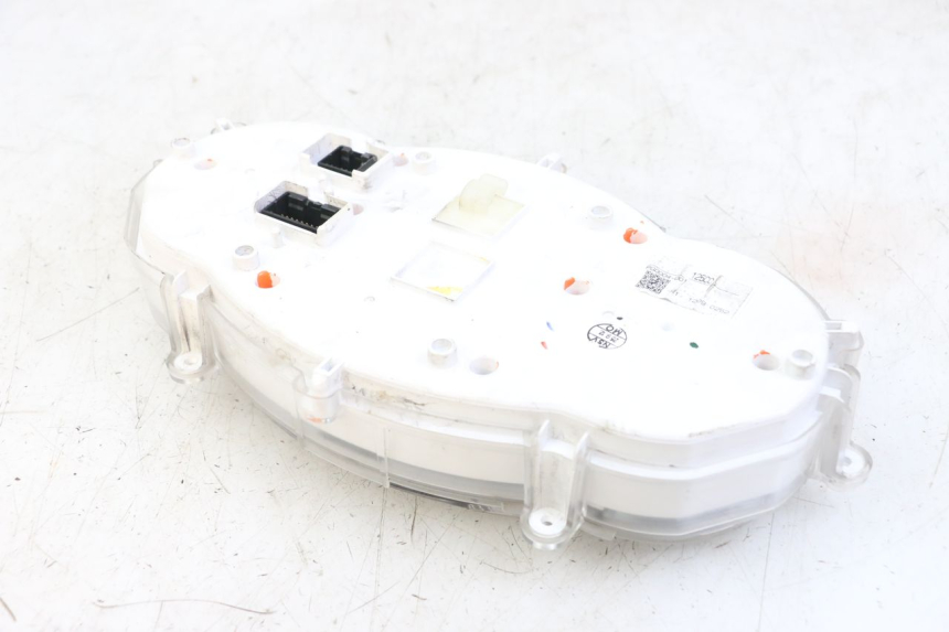 photo de CUENTA KILÓMETROS PIAGGIO XEVO - X EVO 125 (2007 - 2016) - Estado de la superficie y material