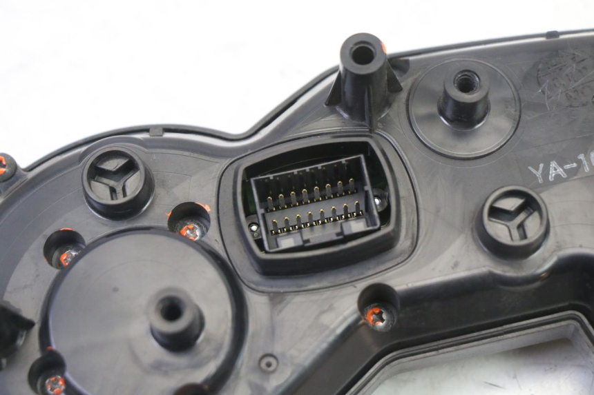 photo de VELOCIMETRO YAMAHA XJ6 ABS 600 (2008 - 2016)