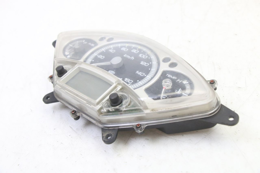 photo de CUENTA KILÓMETROS YAMAHA XMAX X-MAX 125 (2006 - 2009)
