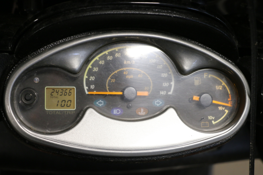 photo de CUENTA KILÓMETROS YAMAHA YP MAJESTY 125 (2002 - 2006)