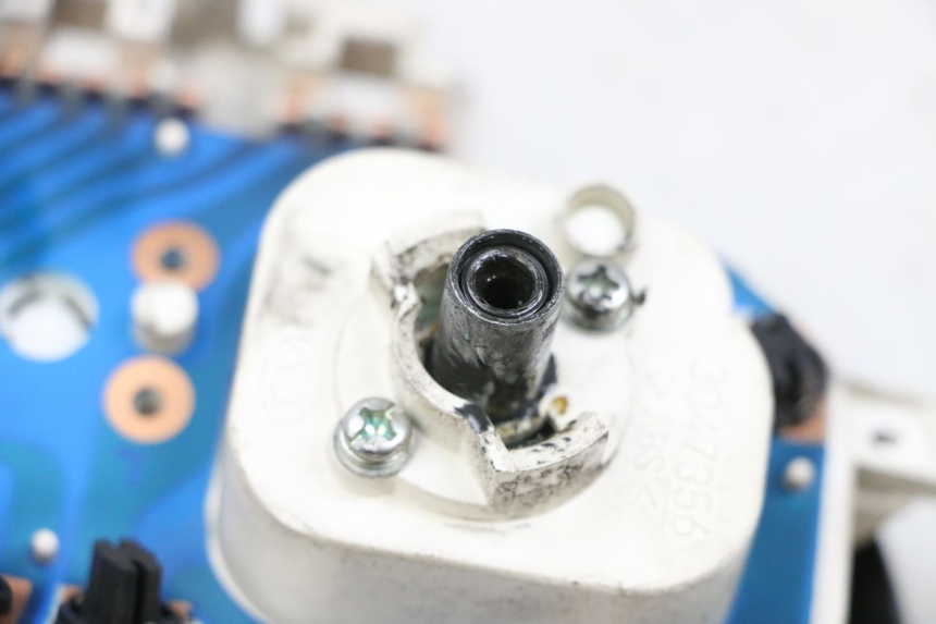 photo de CUENTA KILÓMETROS PIAGGIO ZIP 2T 50 (2009 - 2019) - Otra perspectiva