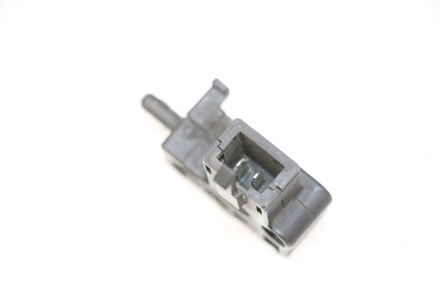 photo de INTERRUPTOR EMBRAGUE YAMAHA FZ6 N FAZER 600 (2004 - 2006)