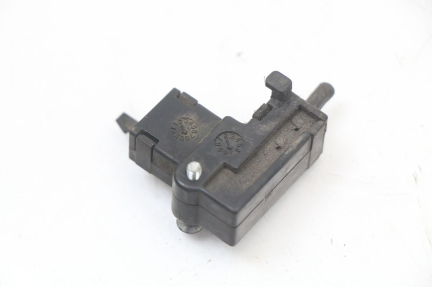 photo de INTERRUPTOR EMBRAGUE SUZUKI GN 125 (1997 - 2000)