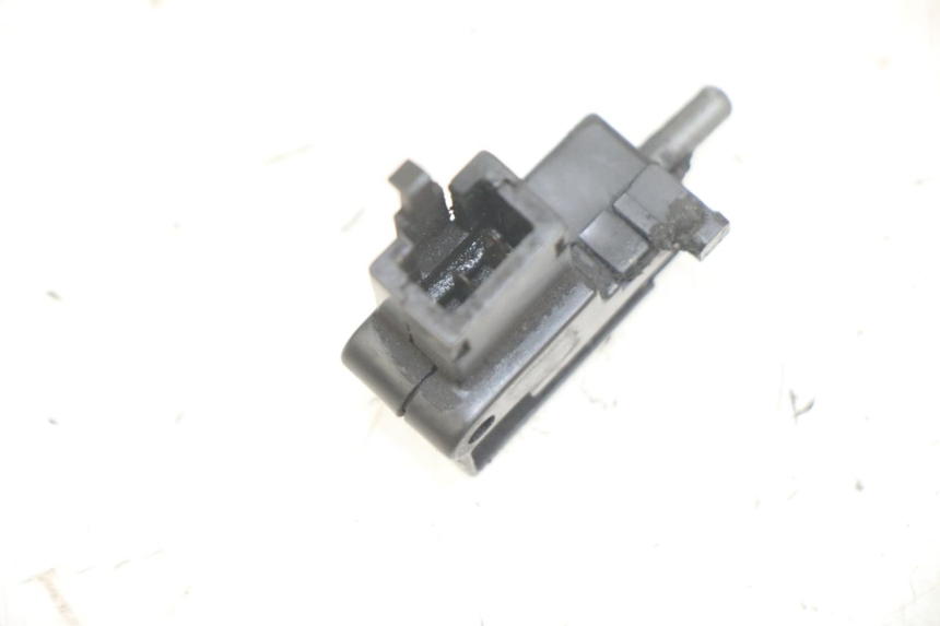 photo de INTERRUPTOR EMBRAGUE YAMAHA XJN DIVERSION 600 (2000 - 2003)