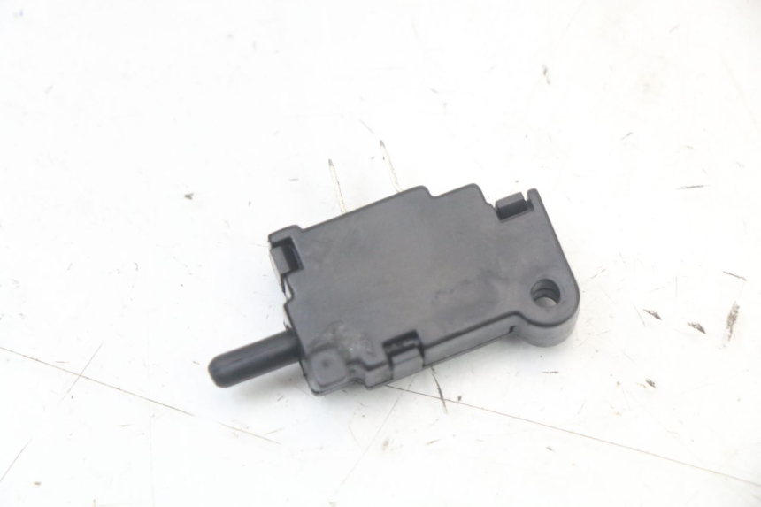 photo de INTERRUPTOR EMBRAGUE YAMAHA FZ1 FAZER 1000 (2007 - 2009)