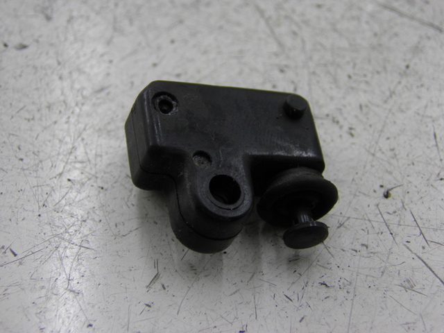 photo de INTERRUPTOR EMBRAGUE YAMAHA FZX FAZER 750 (1987 - 1998)